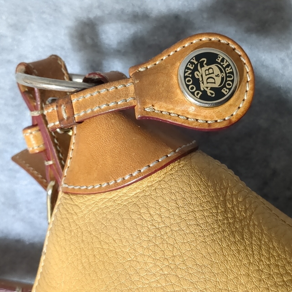 Dooney & Bourke Small O-Ring Shoulder Bag Tan Leather - Picture 3 of 14